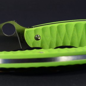 Spyderco UK Pen & Squeak "bubble gum"