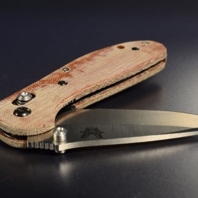 Benchmade Mini Griptilian 556MDP "usage"