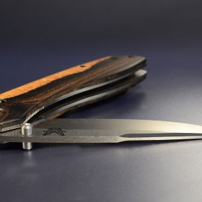 Benchmade 710 "cave"