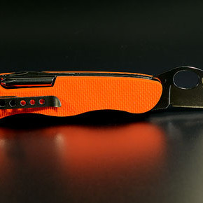 Victorinox Soldatenmesser 08 G10 orange "safety"