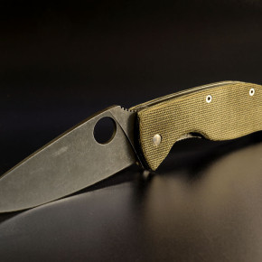 Spyderco Tenacious micarta scales "Dr. Jones"