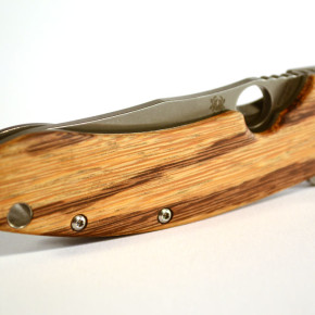 Spyderco Southard flipper scales "animal"
